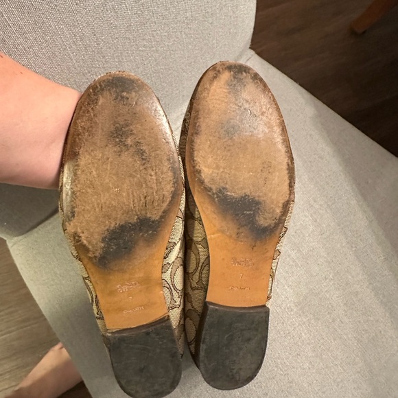 Coach Loafers Size 7B - Picture 7 of 7